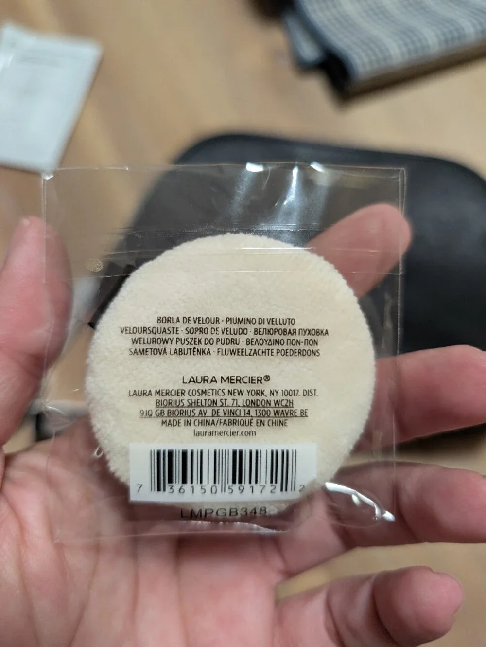 laura mercier new black